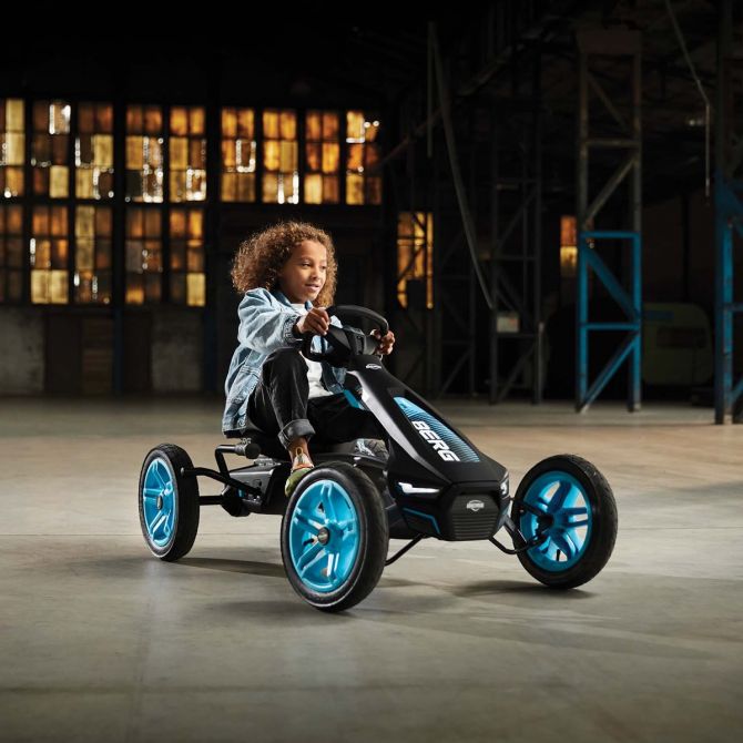 BERG - RALLY APX BLUE (AGE 4-12)