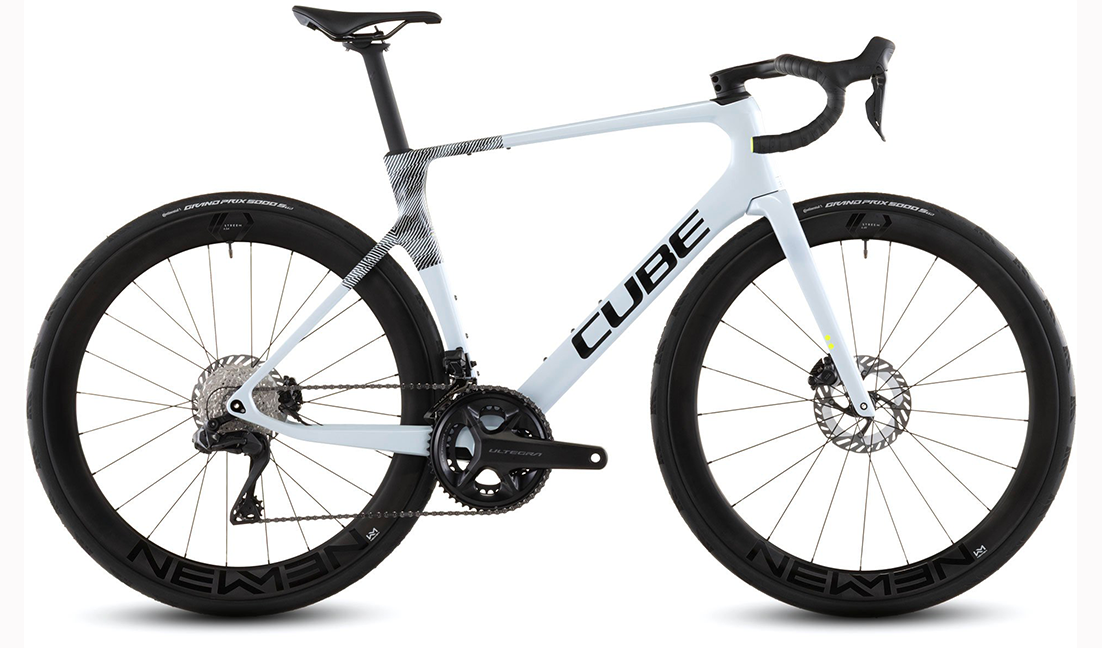 CUBE - AGREE C:62 RACE 28" GLACIER 'N' BLACK 2026