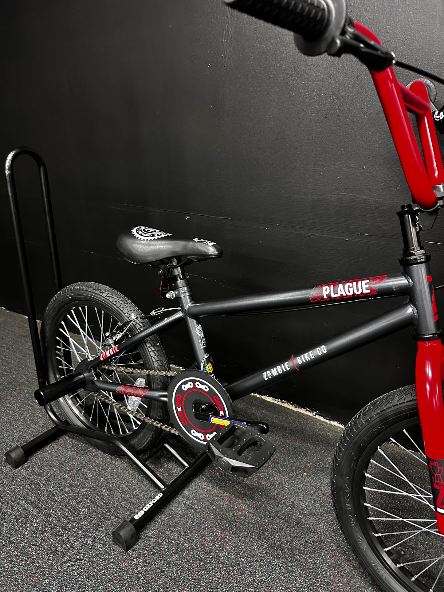 ZOMBIE - PLAGUE 18" BOYS BLACK/RED