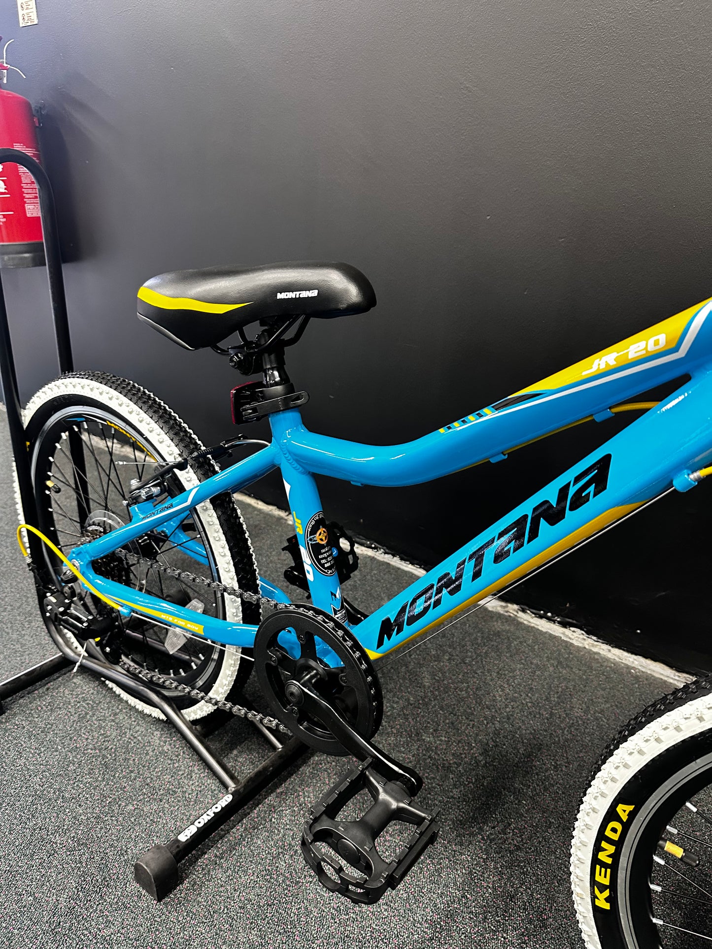 MONTANA - JUNIOR 20" BOYS BLUE/YELLOW