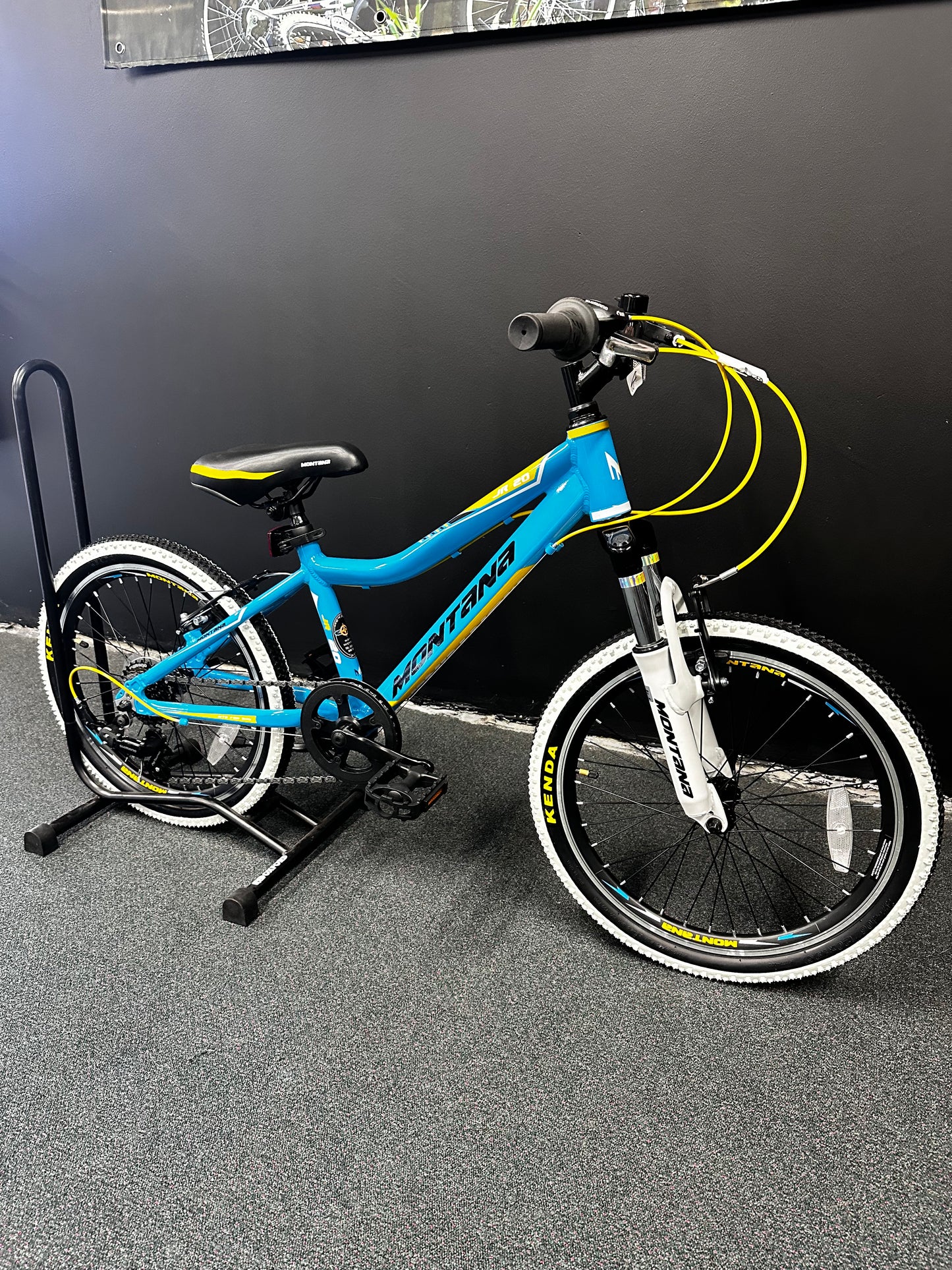MONTANA - JUNIOR 20" BOYS BLUE/YELLOW