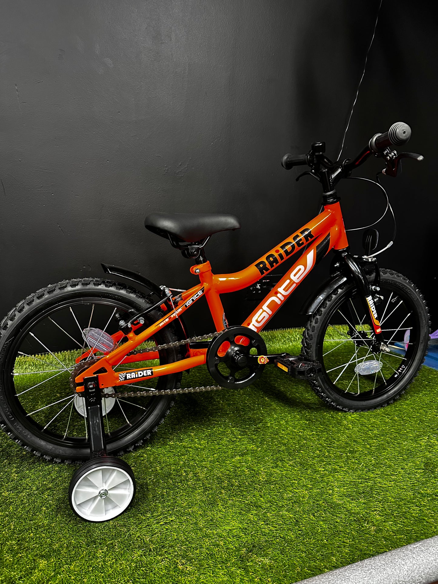 IGNITE - RAIDER 16" BOYS ORANGE