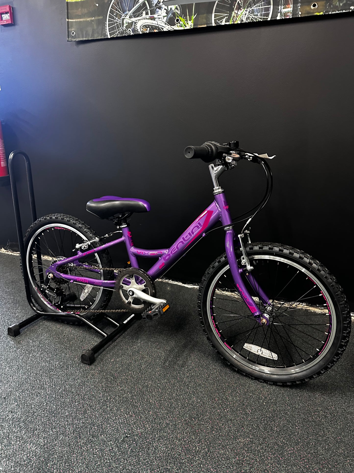 BENTINI - VIXEN 20" GIRLS LILAC