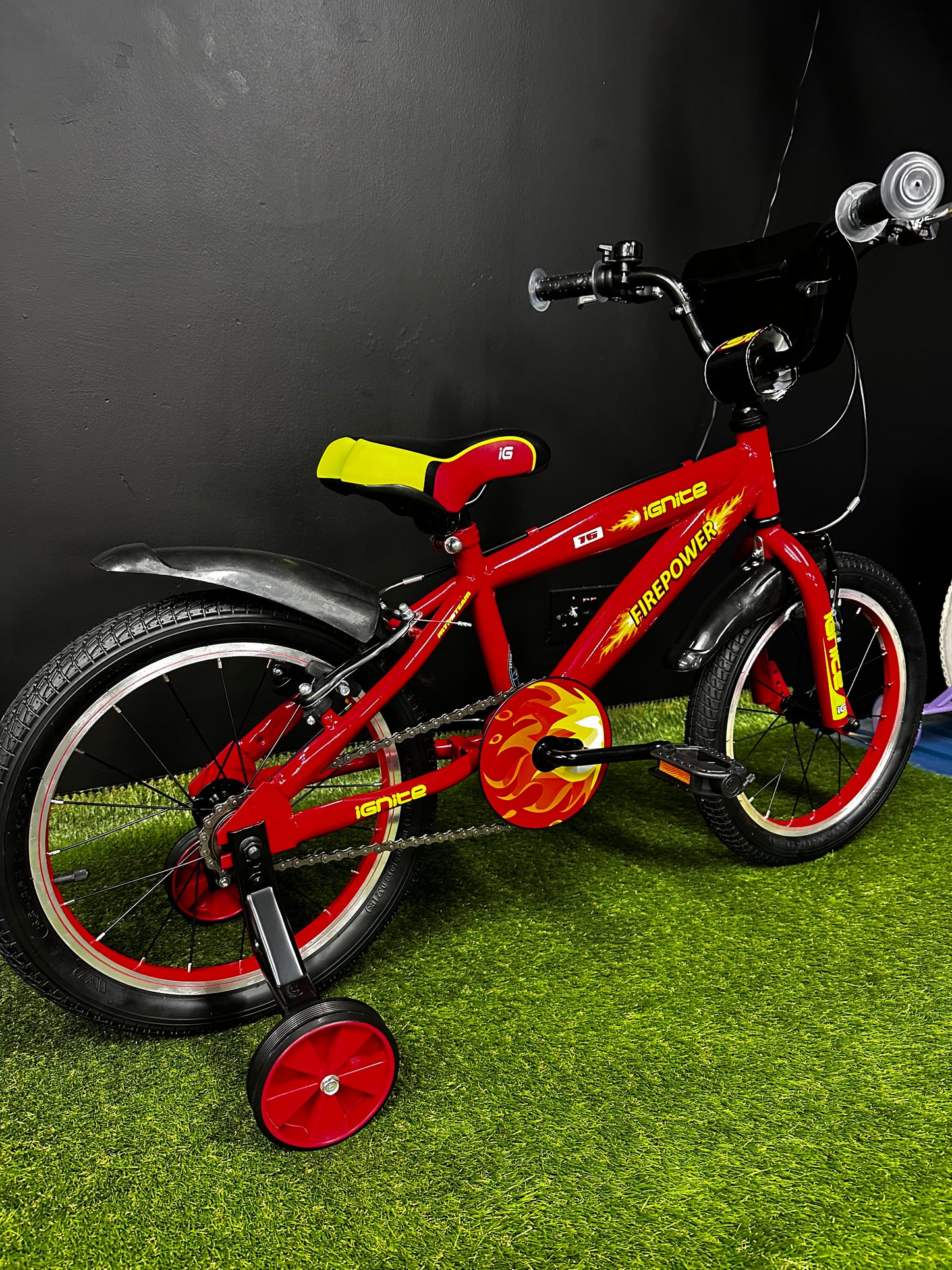 IGNITE - FIREPOWER 16" BOYS RED