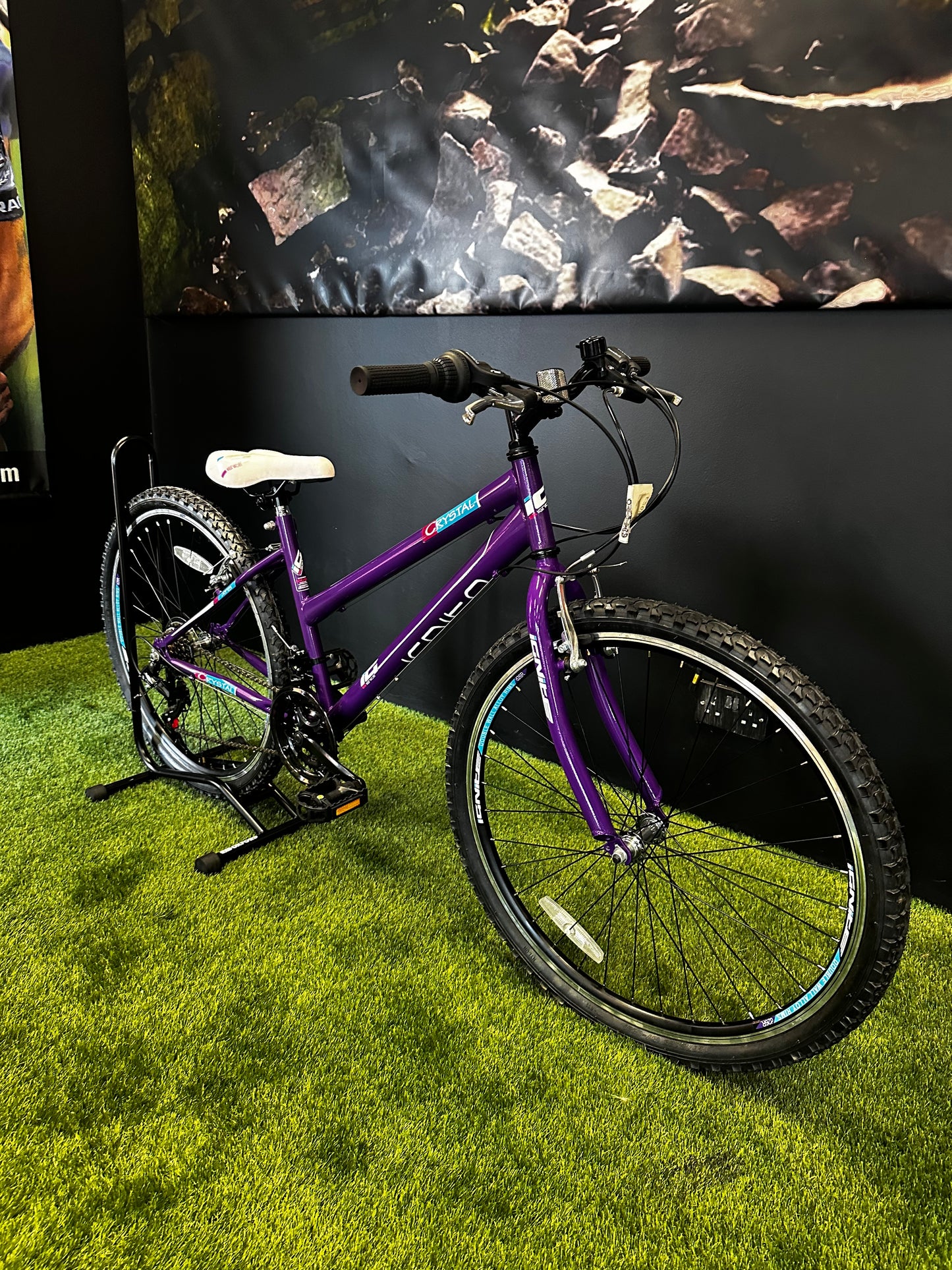 IGNITE - CRYSTAL 26" LADIES PURPLE