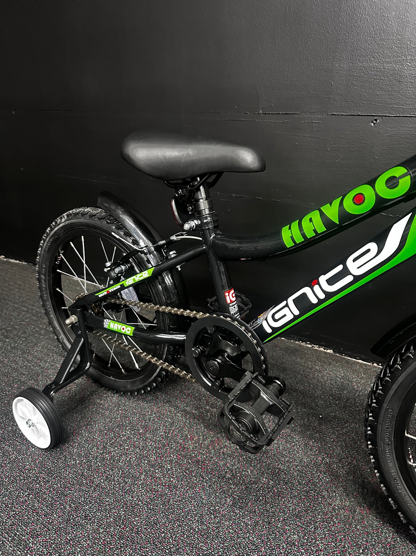 IGNITE - HAVOC 16" BOYS BLACK/GREEN
