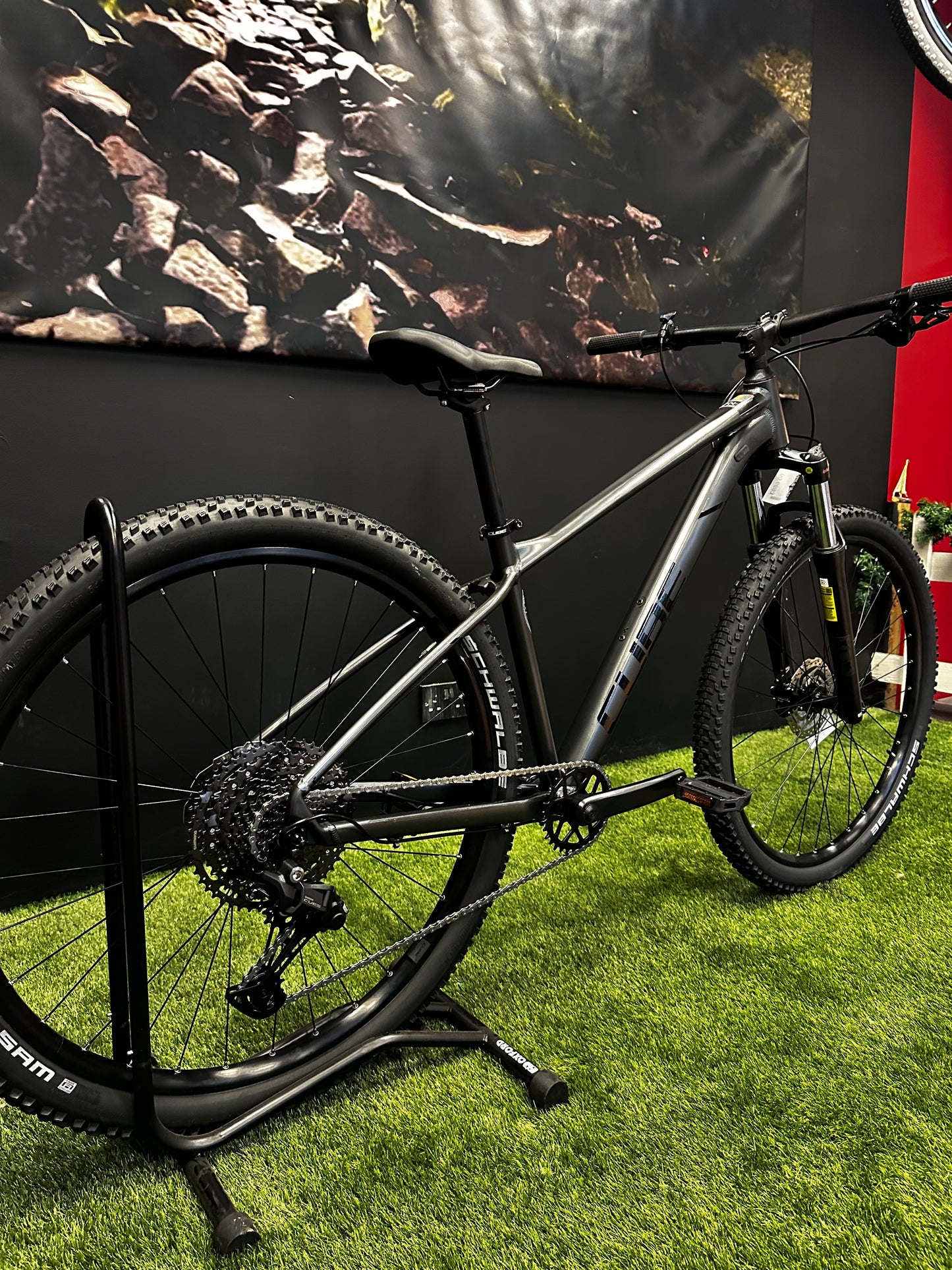 CUBE - AIM SLX 27.5"/29" SLATEBLACK 'N' BLACK 2025