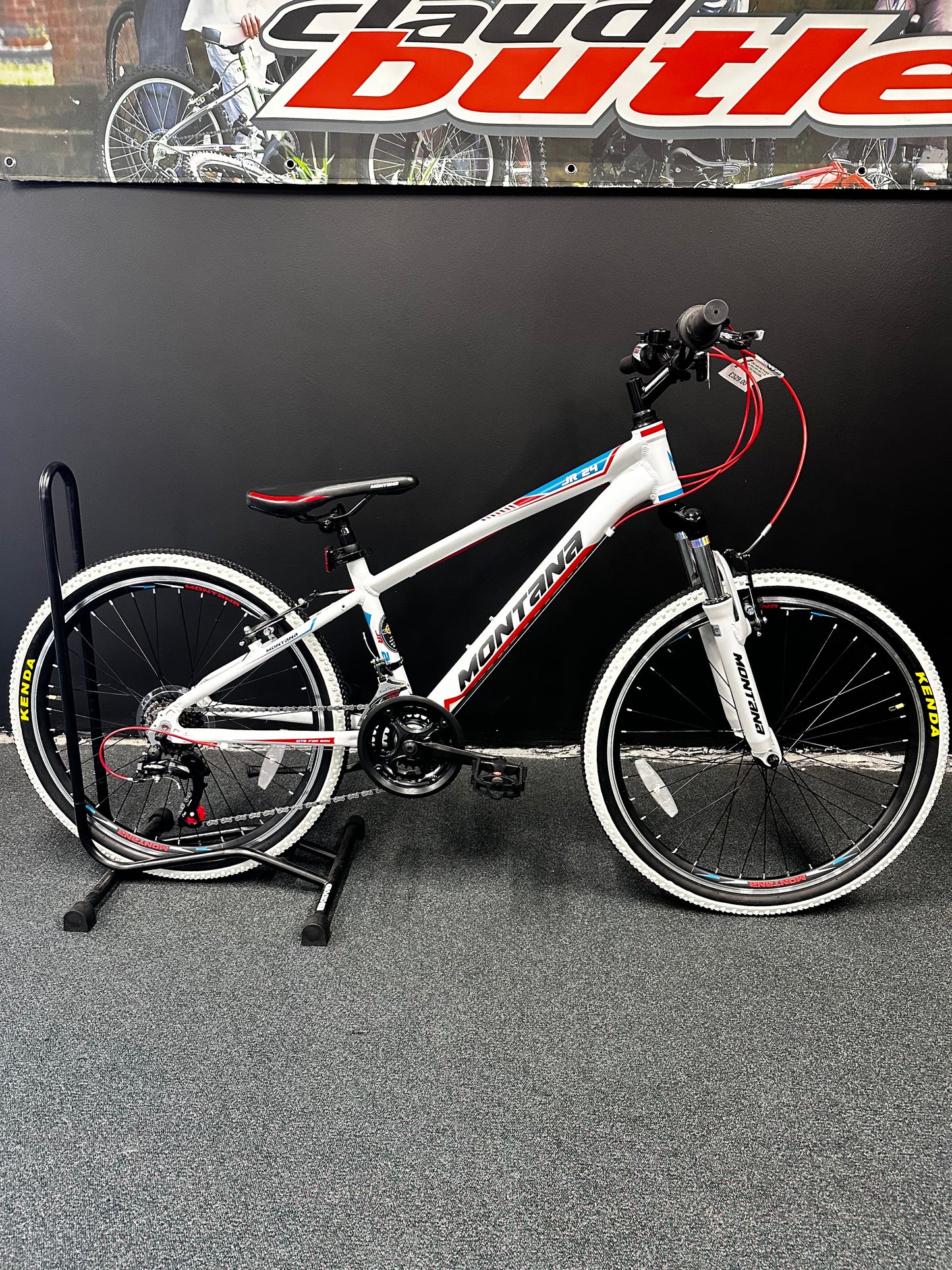 MONTANA - JUNIOR 24" WHITE/RED/BLUE