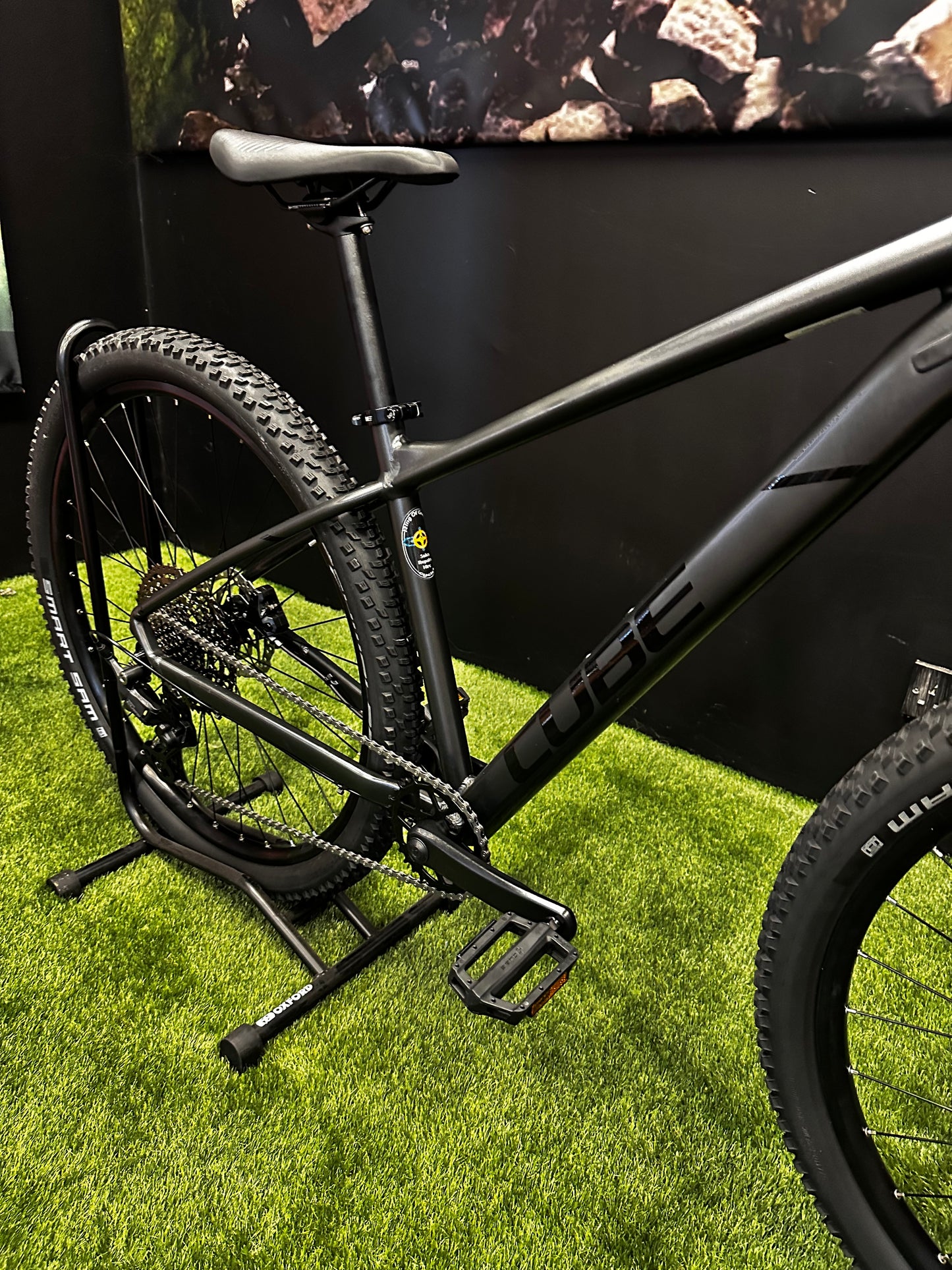 CUBE - AIM SLX 27.5"/29" SLATEBLACK 'N' BLACK 2025