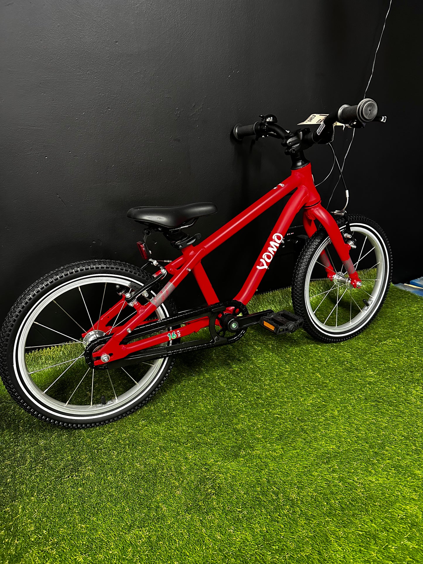YOMO - 16 RED