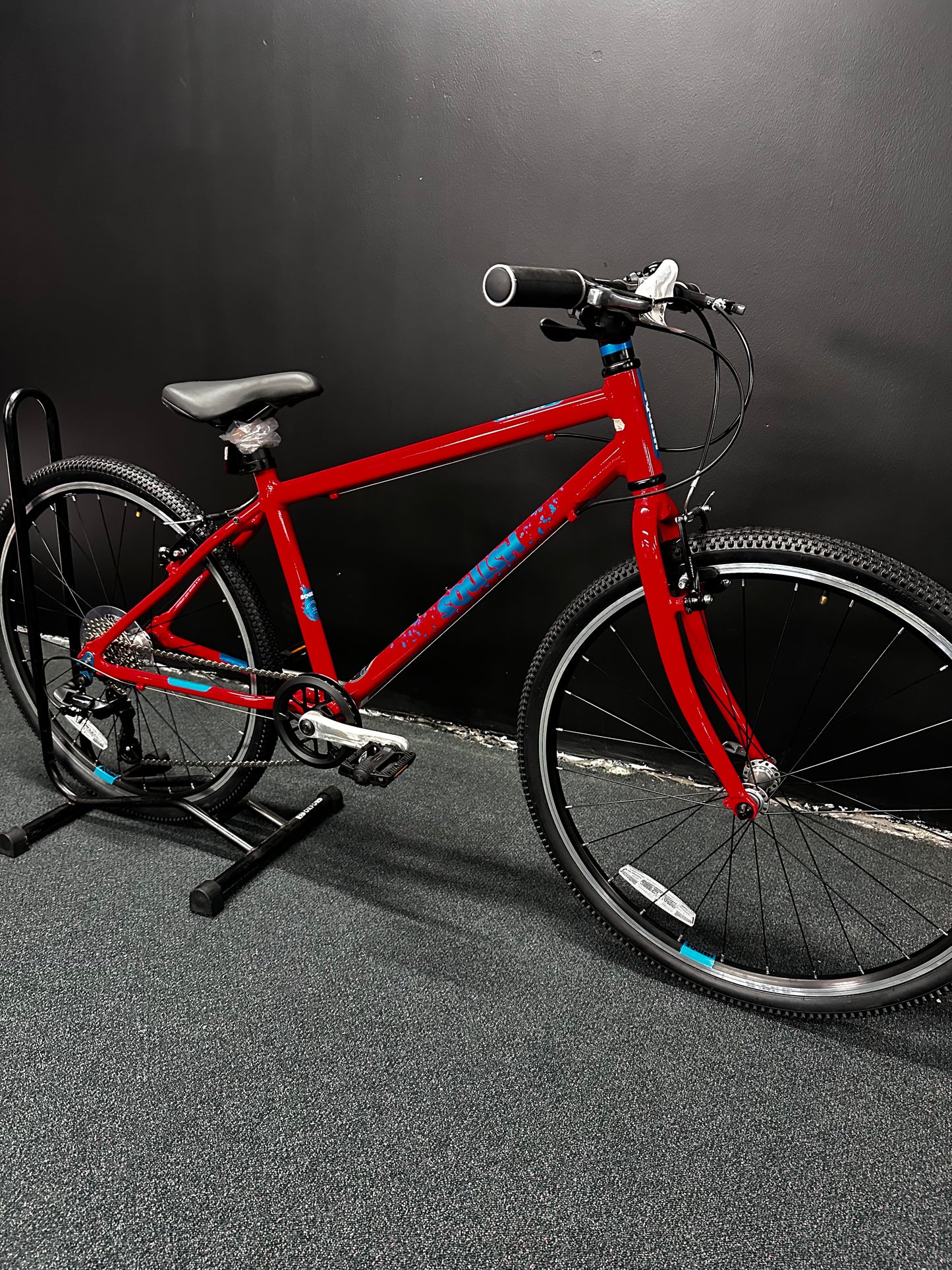 SQUISH - 26" RED