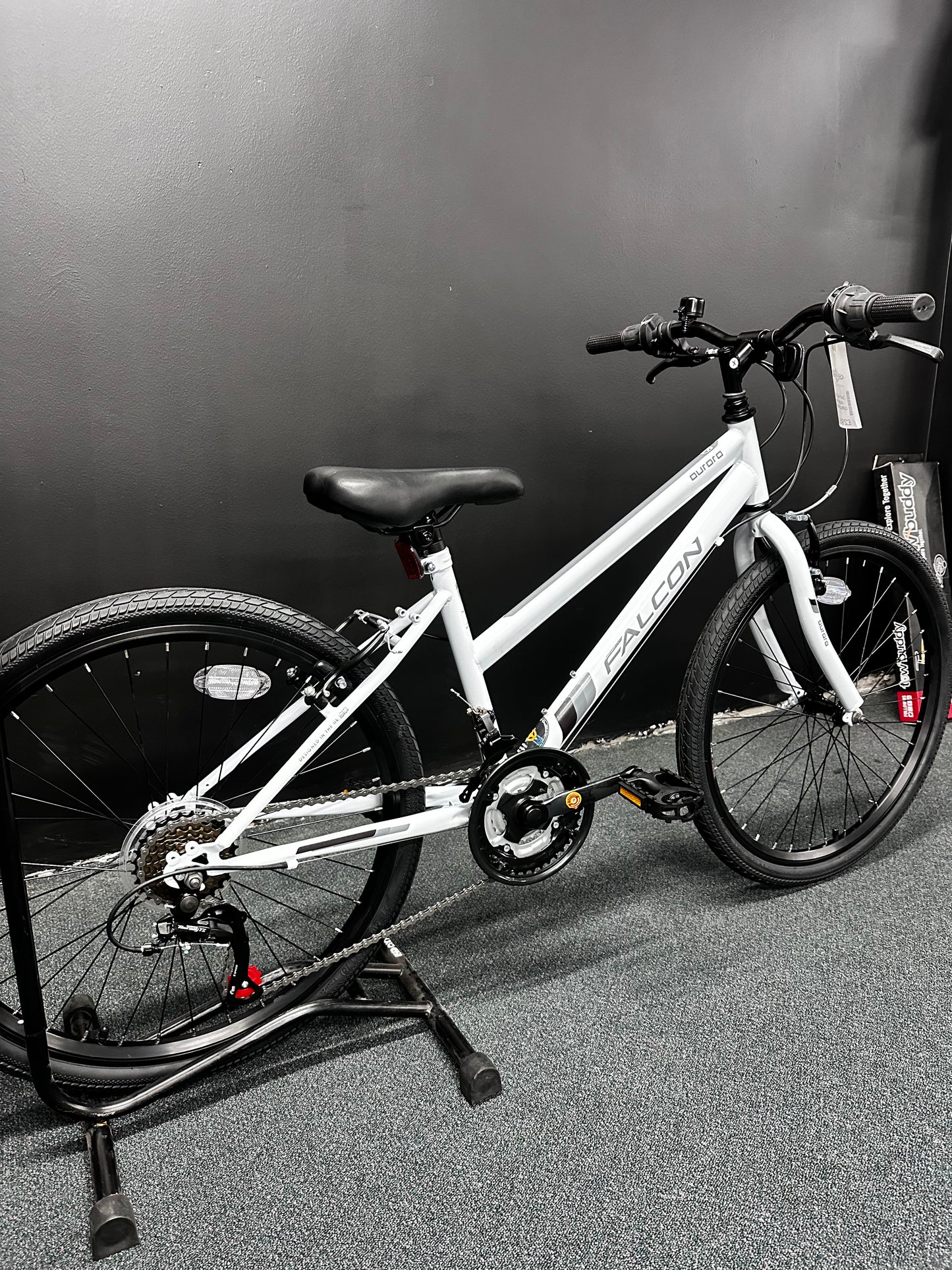 FALCON - AURORA 24" GIRLS WHITE