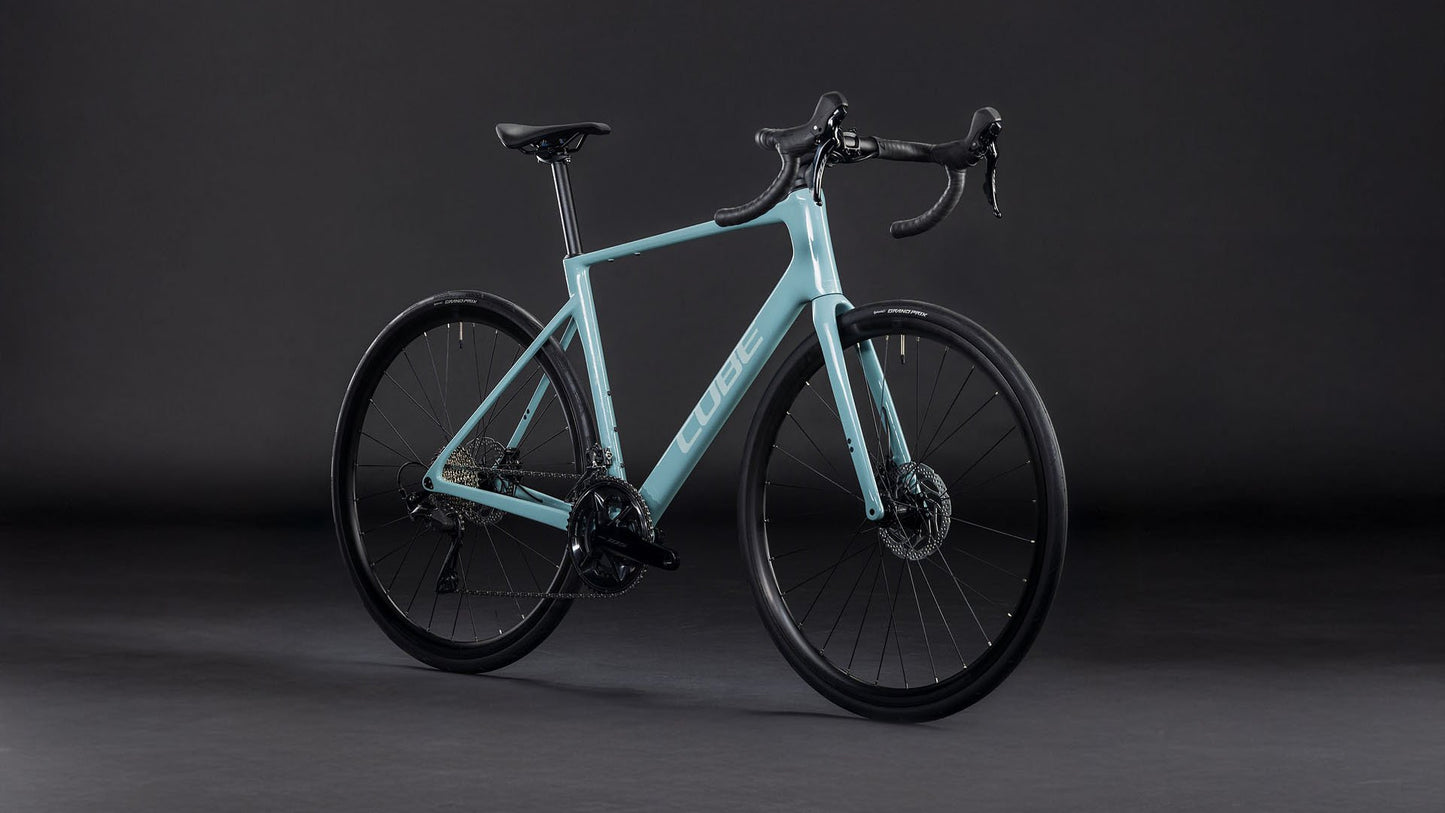 CUBE - ATTAIN C:62 RACE 28" SKYLIGHTBLUE 'N' CYAN 2026