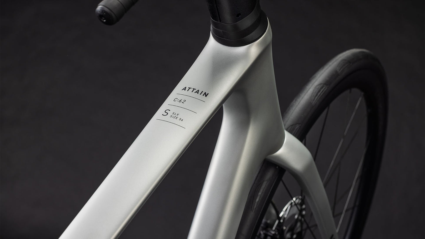 CUBE - ATTAIN C:62 SLX 28" SLEEKGREY 'N' PRISM 2026