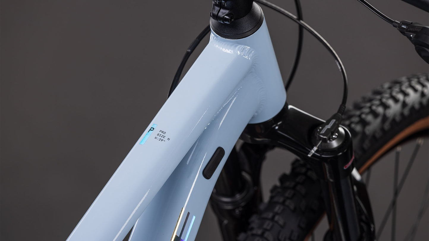 CUBE - ATTENTION PRO 27.5"/29" ICEBLUE 'N' PRISM 2026