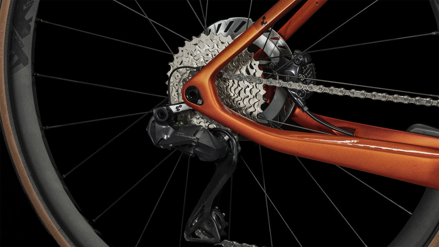 CUBE - AGREE C:62 28" FIREORANGE 'N' BLACK 2023