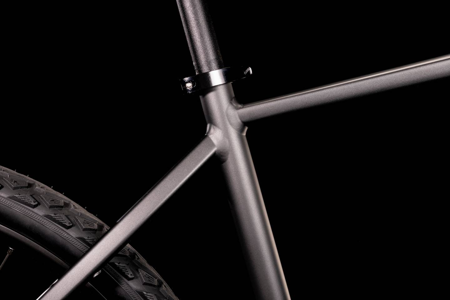 CUBE - NATURE 28" GENTS GRAPHITE/BLACK