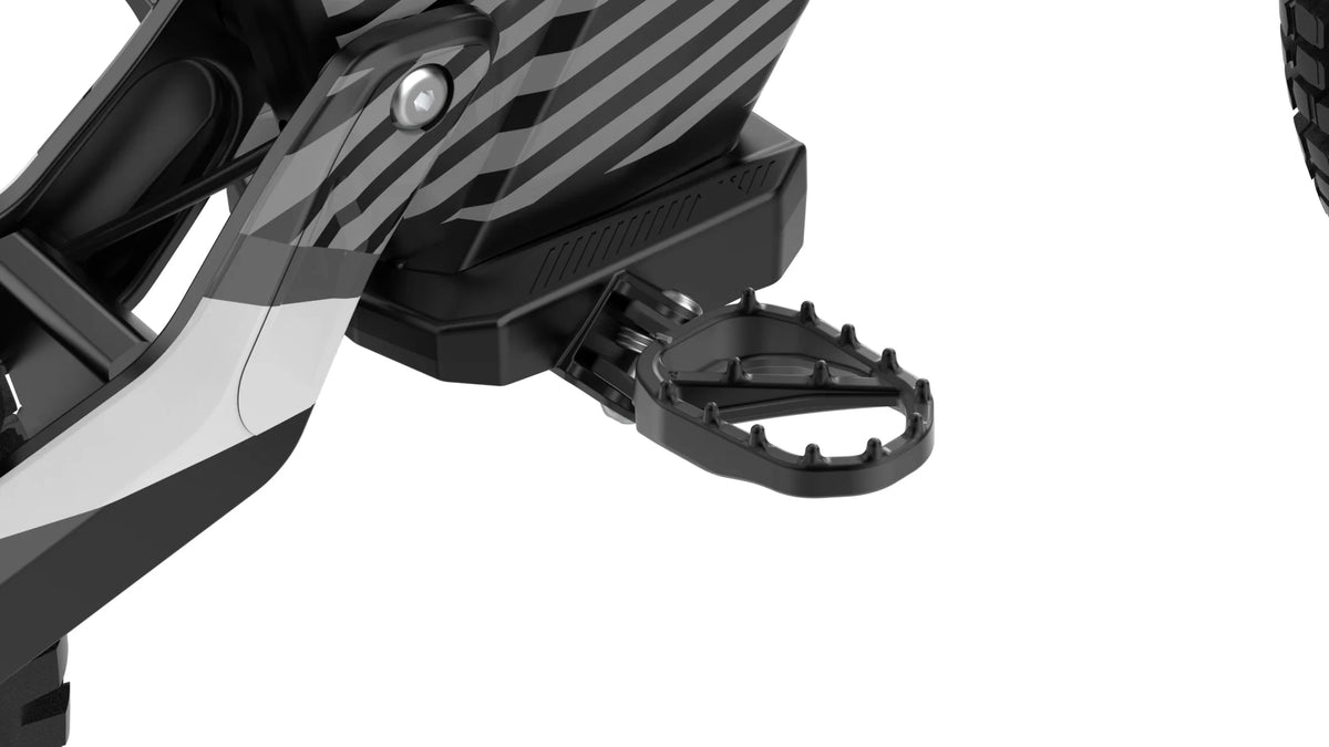 REVVI - ELECTRIC BIKE 24" PLUS BLACK