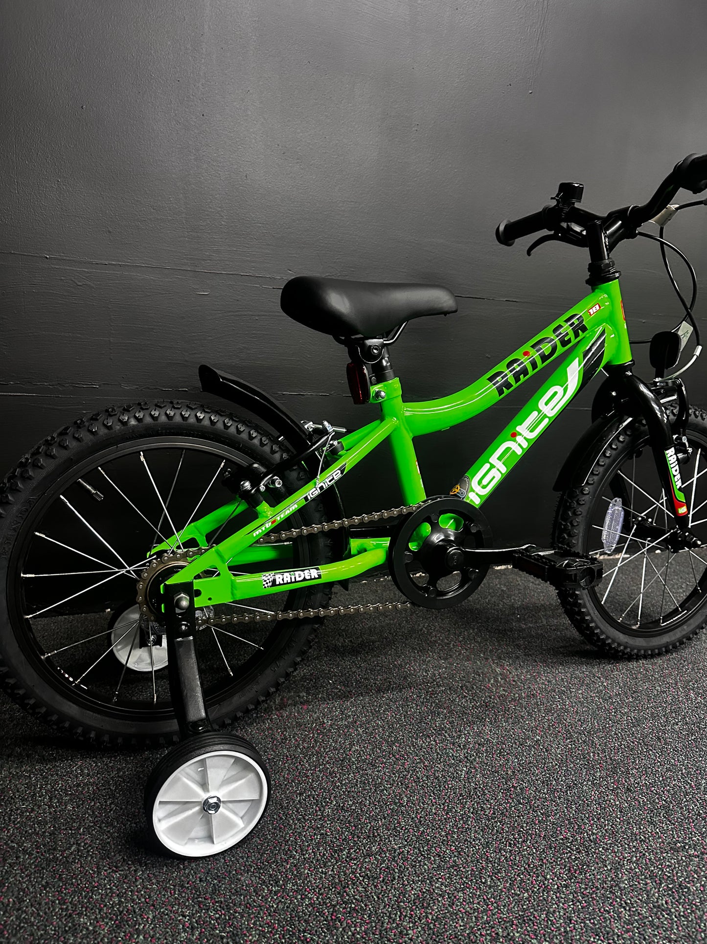 IGNITE - RAIDER 16" BOYS GREEN