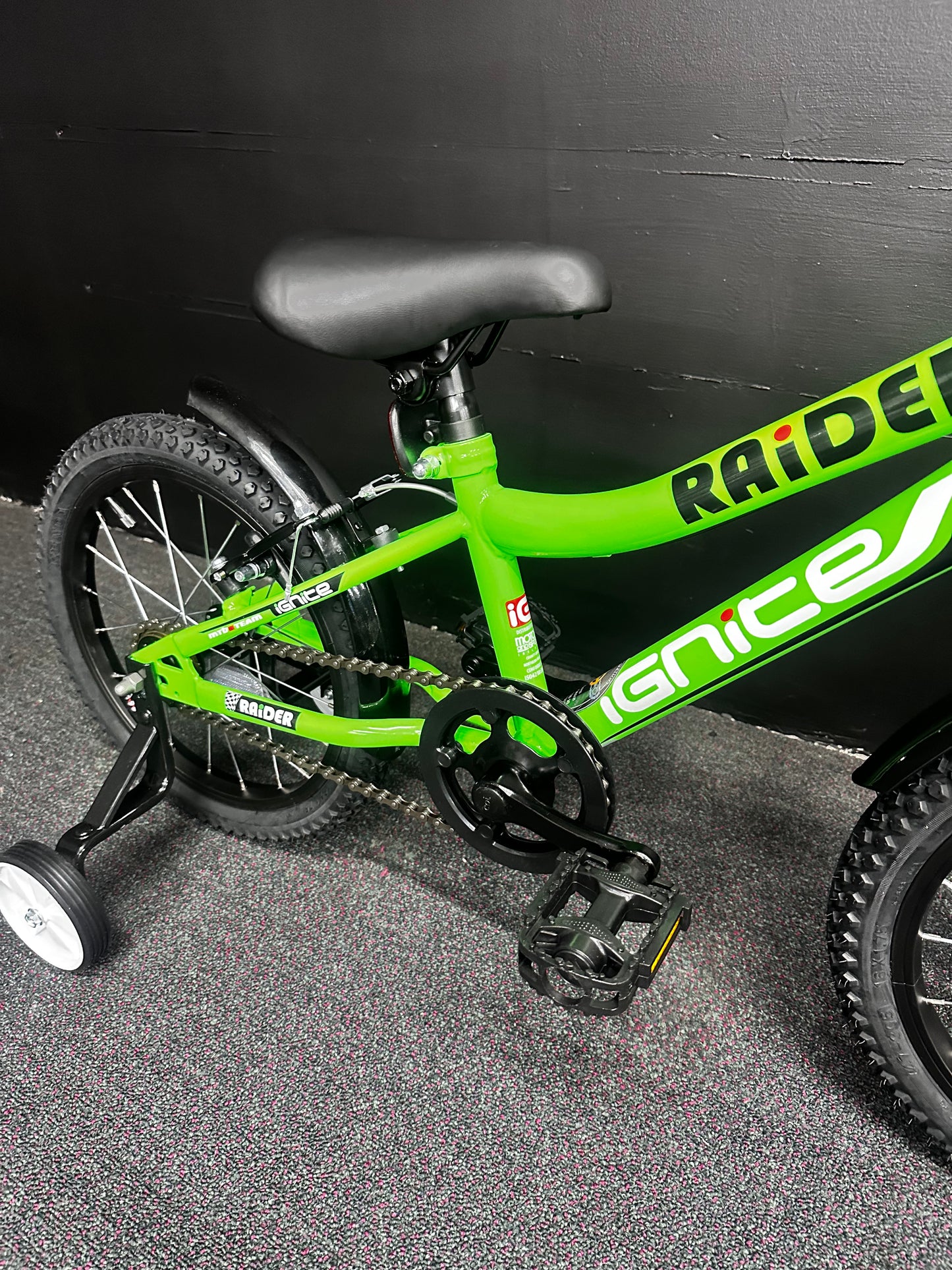 IGNITE - RAIDER 16" BOYS GREEN