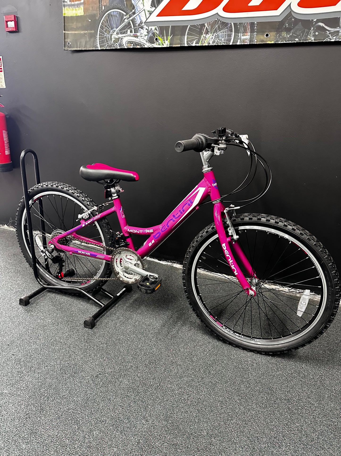 BENTINI - MONTARE 24" GIRLS PINK