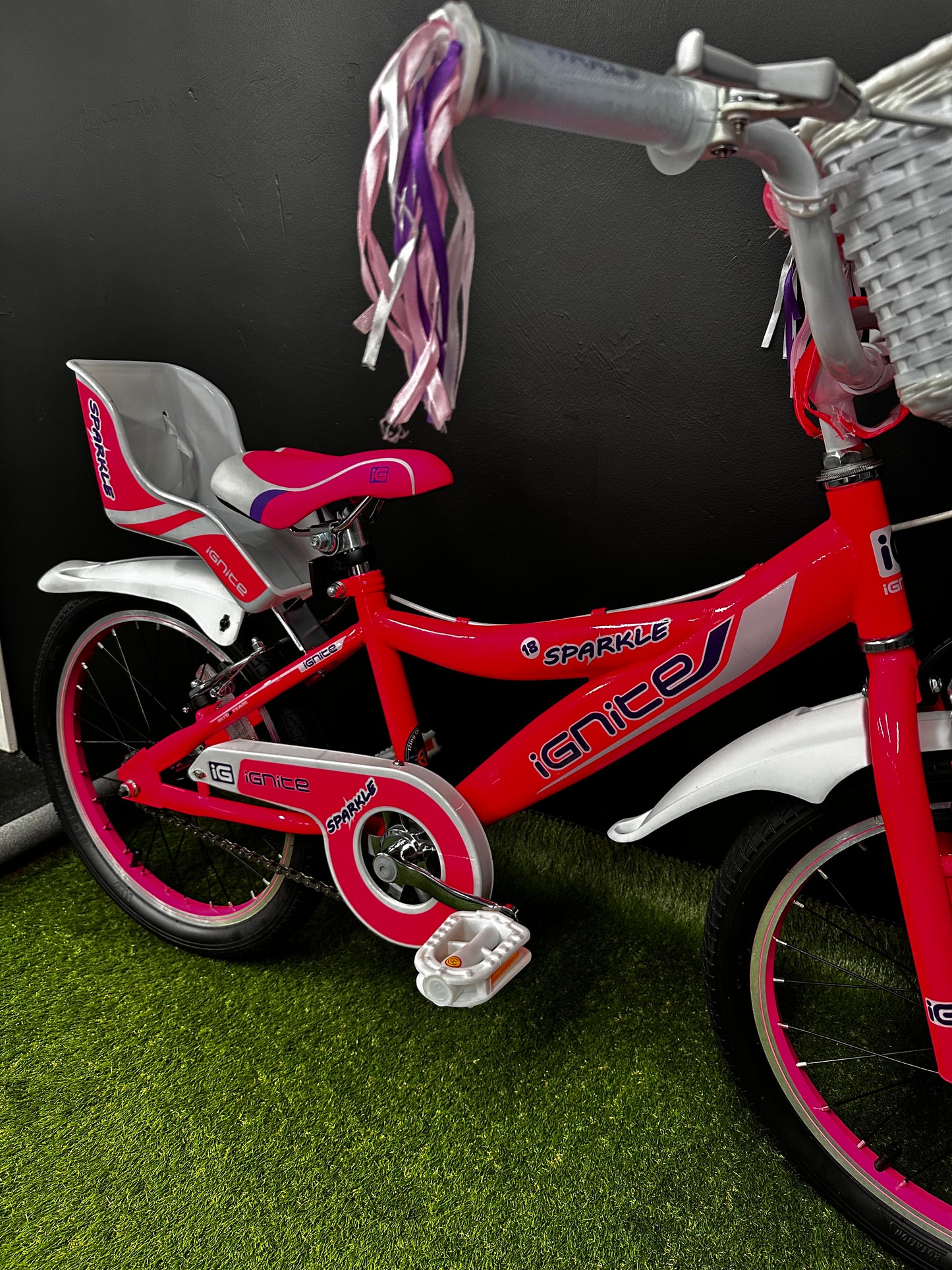 IGNITE - SPARKLE 18" GIRLS PINK