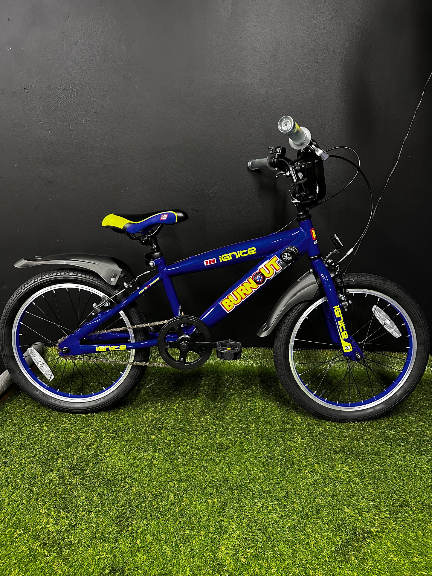 IGNIOTE - BURNOUT 18" BOYS BLUE