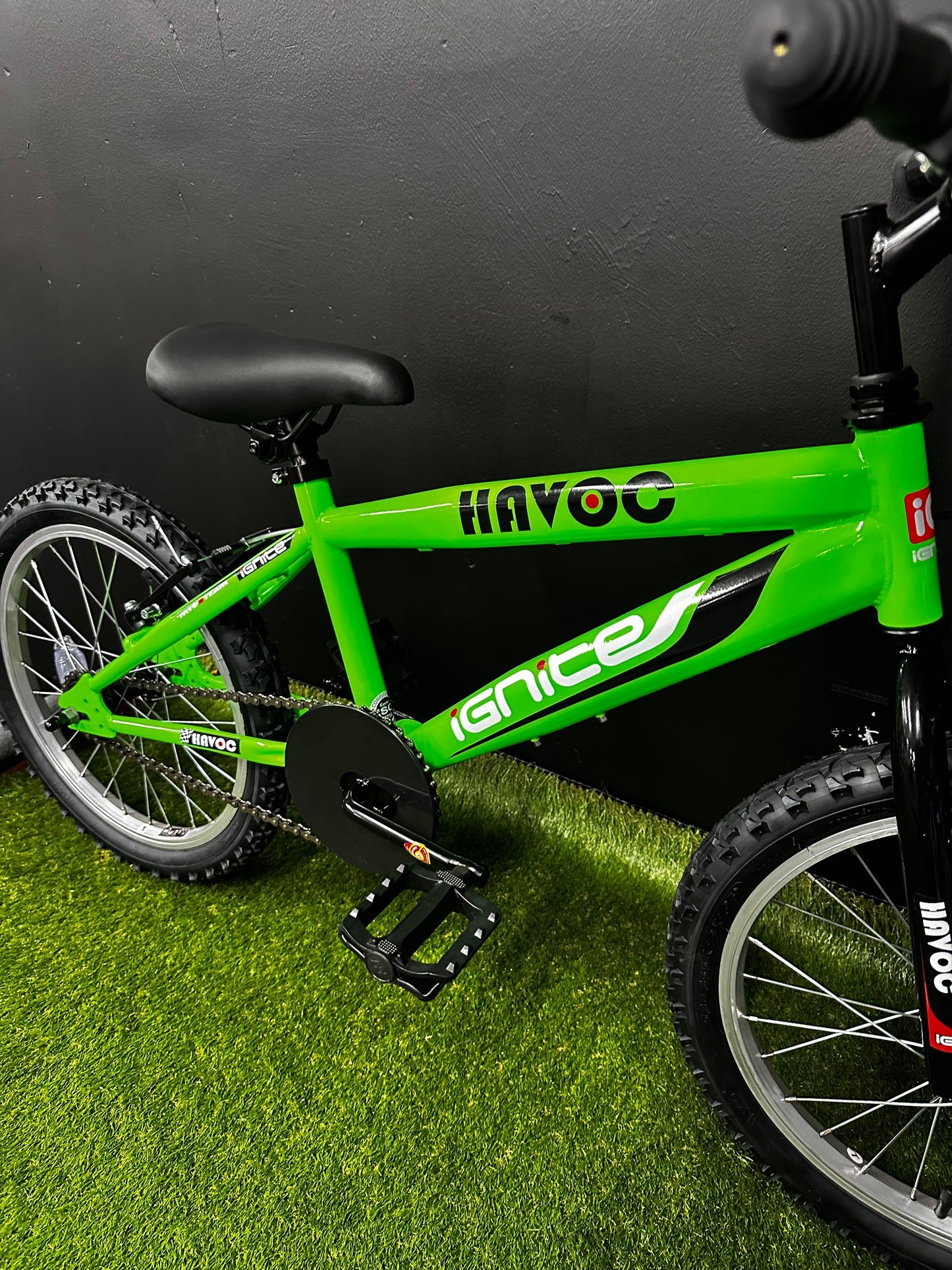 IGNITE - HAVOC 18" BOYS GREEN