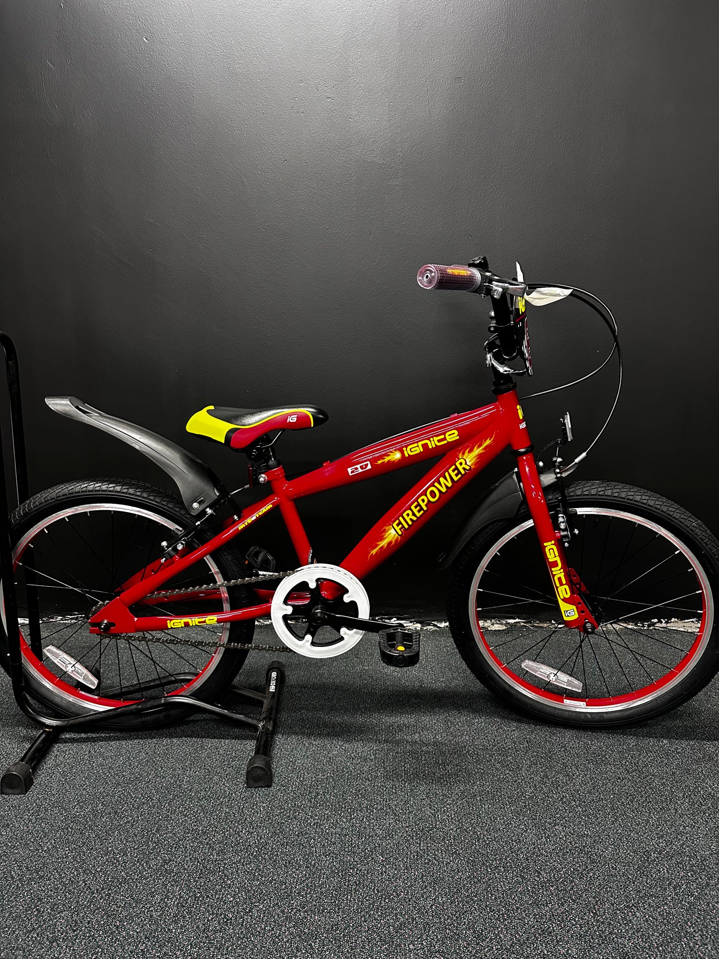 IGNITE - FIREPOWER 20" BOYS RED
