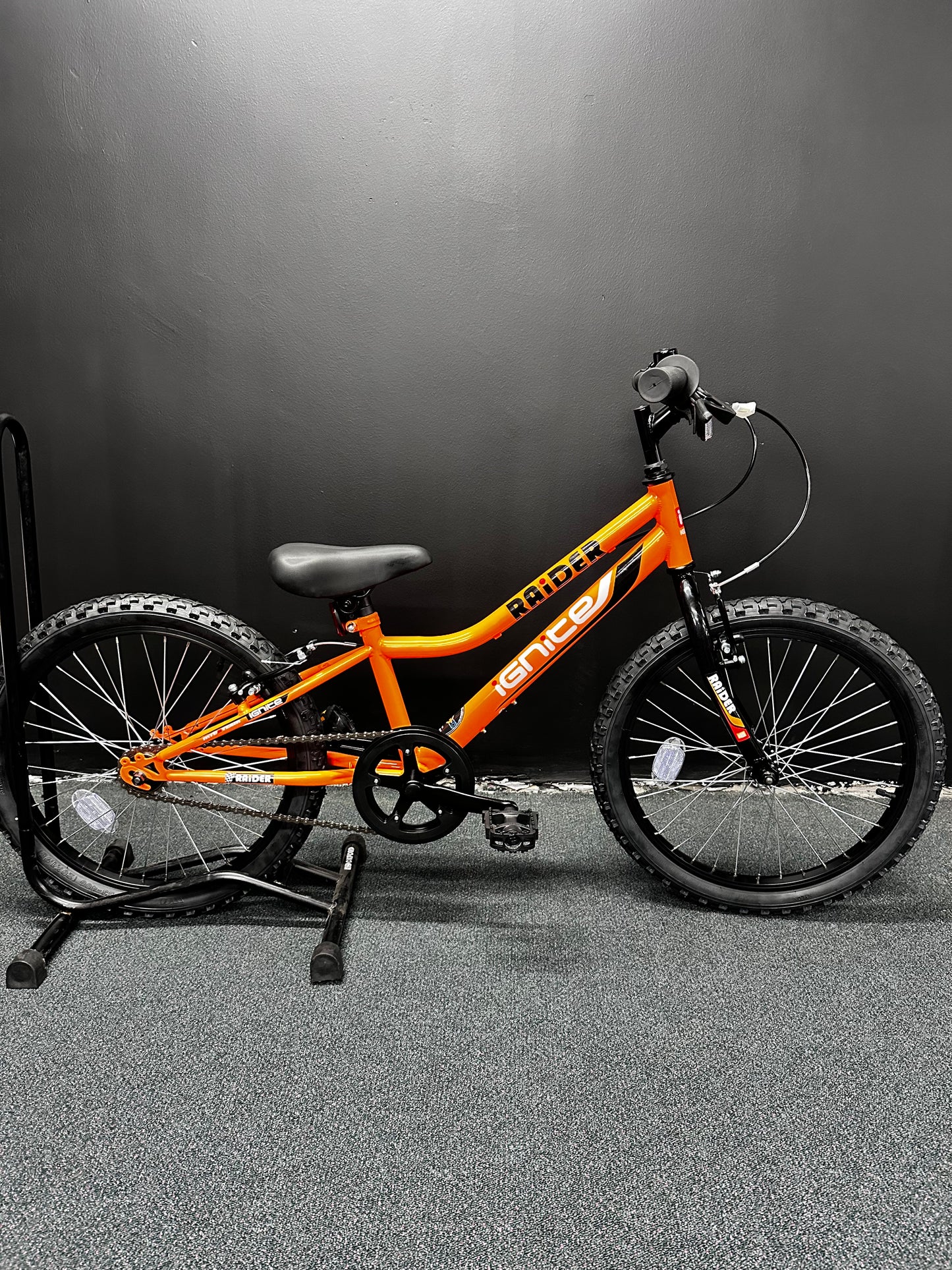 IGNITE - RAIDER 20" BOYS ORANGE