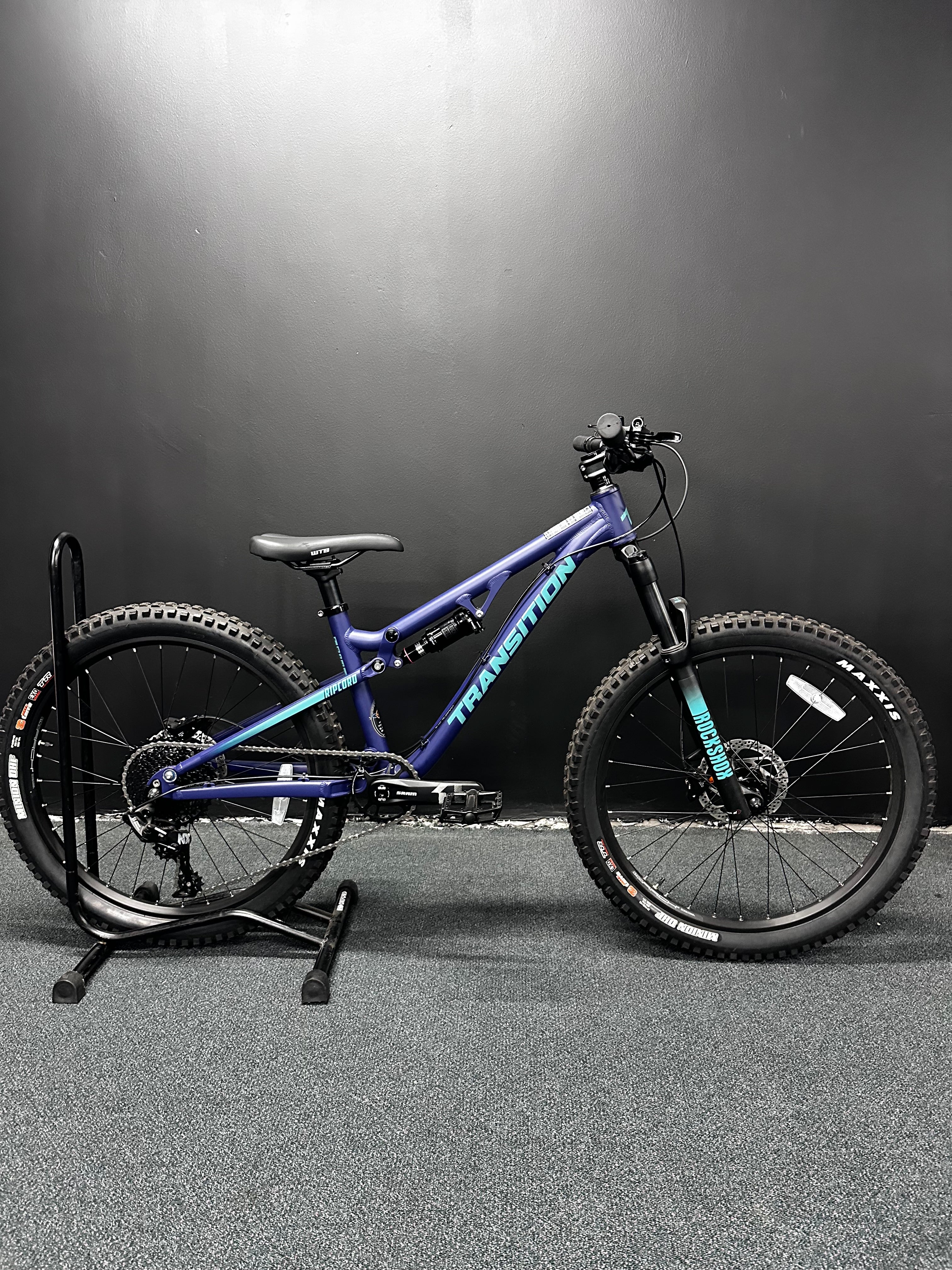 TRANSITION RIPCORD 24インチ フルサス 2025 Transition Ripcord 24