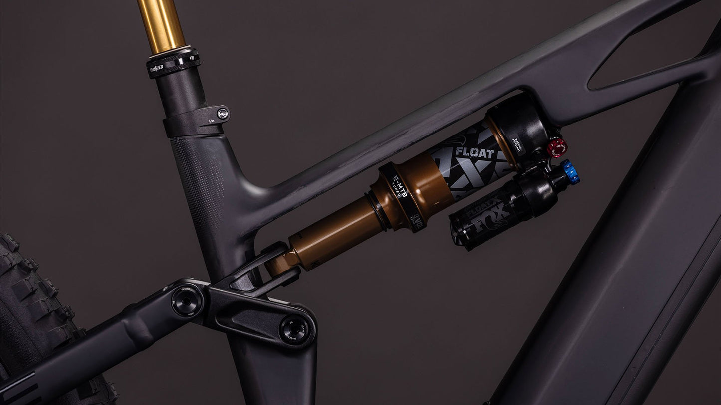 CUBE - STEREO ONE44 HPC AT 800 CARBON 'N' GOLD 2026