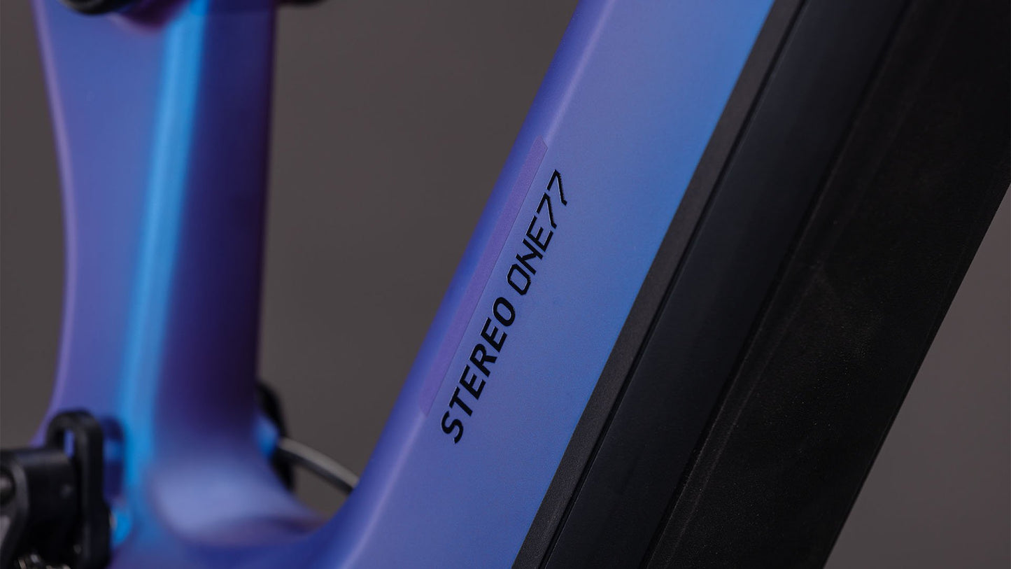 CUBE - STEREO ONE77 HPC SLX 800 BLUEIRIS 'N' BLACK 2026
