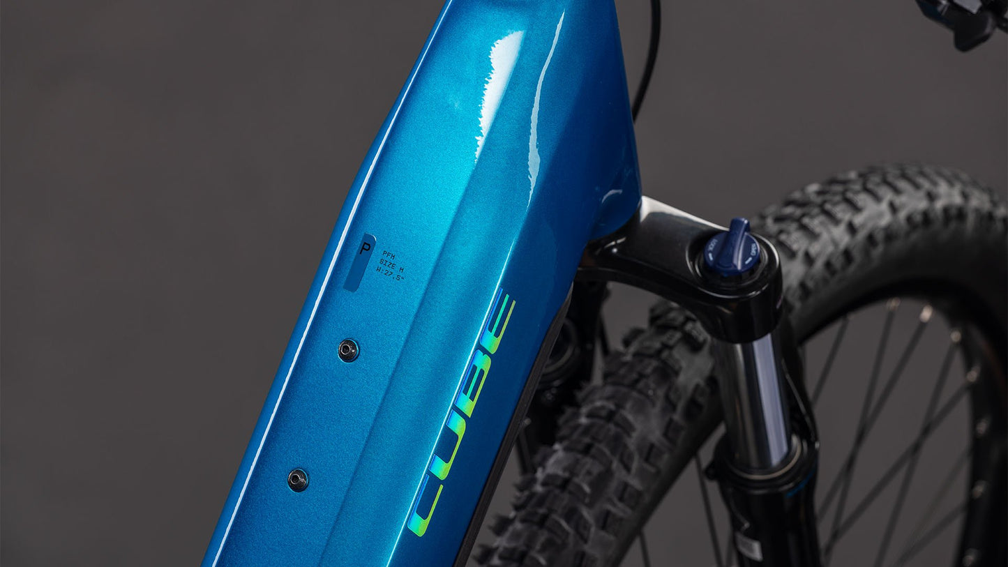 CUBE - REACTION PERFORMANCE 600 EE 27.5" ELECTRICBLUE 'N' DAZZLE 2026