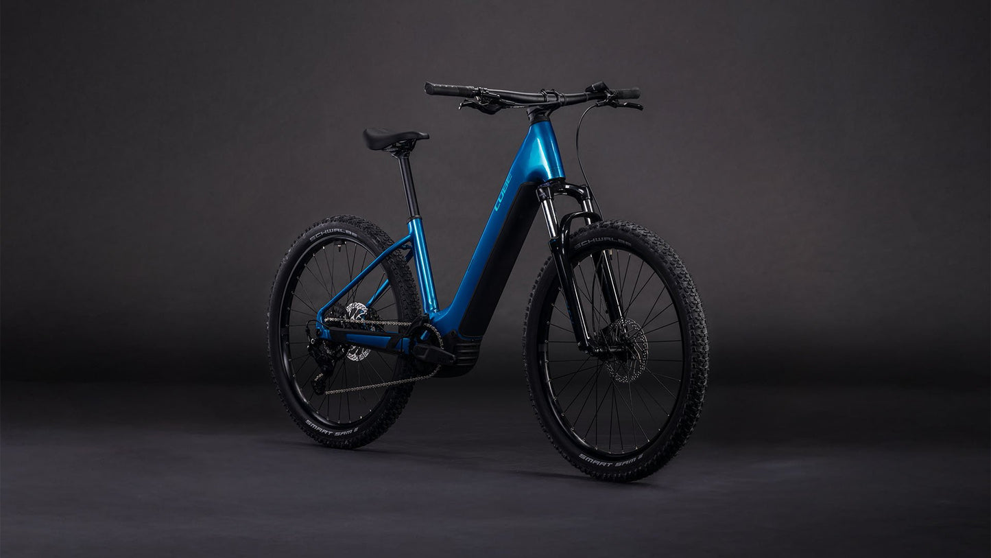 CUBE - REACTION PERFORMANCE 600 EE 27.5" ELECTRICBLUE 'N' DAZZLE 2026