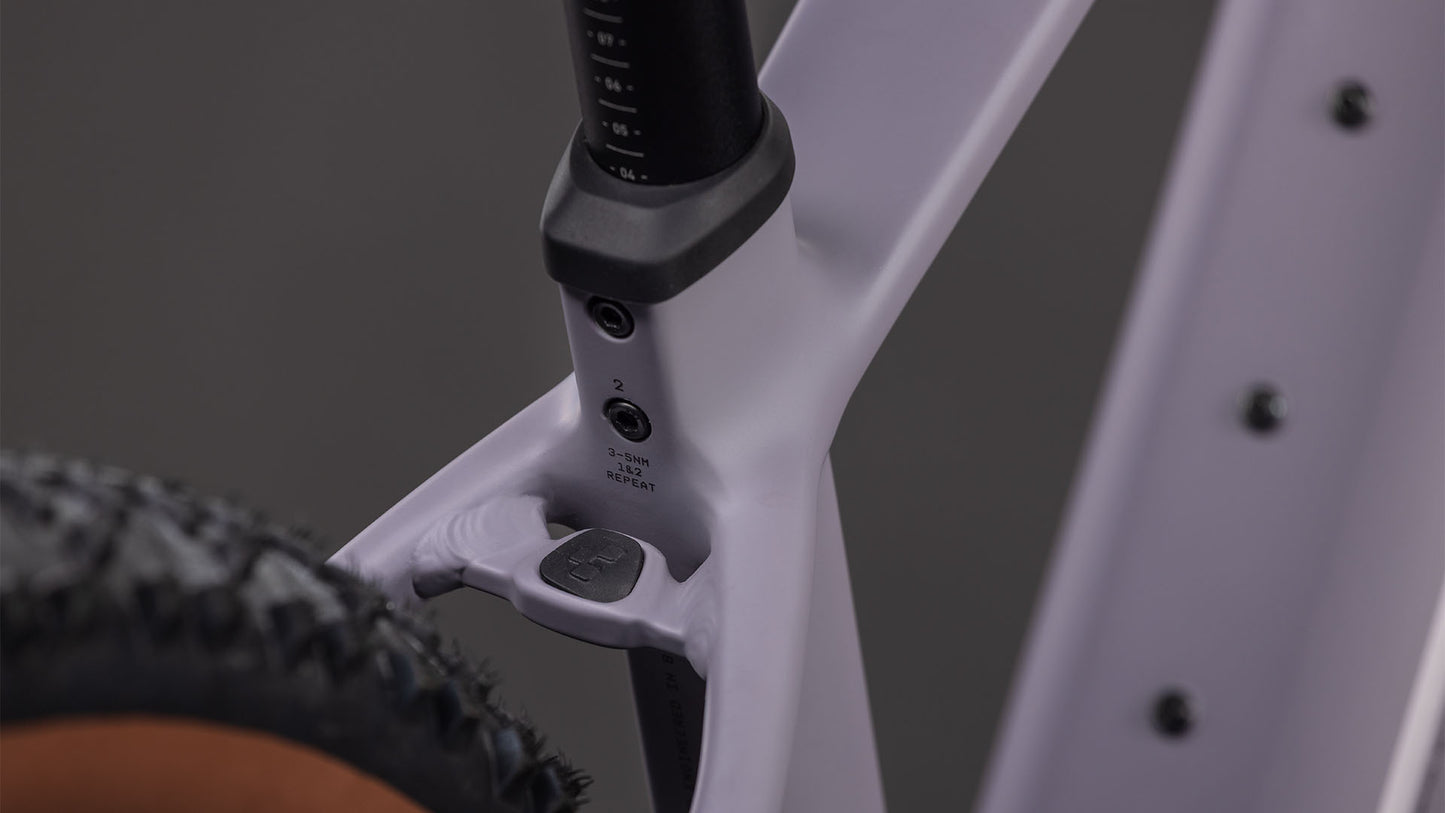 CUBE - REACTION PERFORMANCE 600 CLASSIC 27.5"/29" PLUMGREY 'N' BLACK 2026