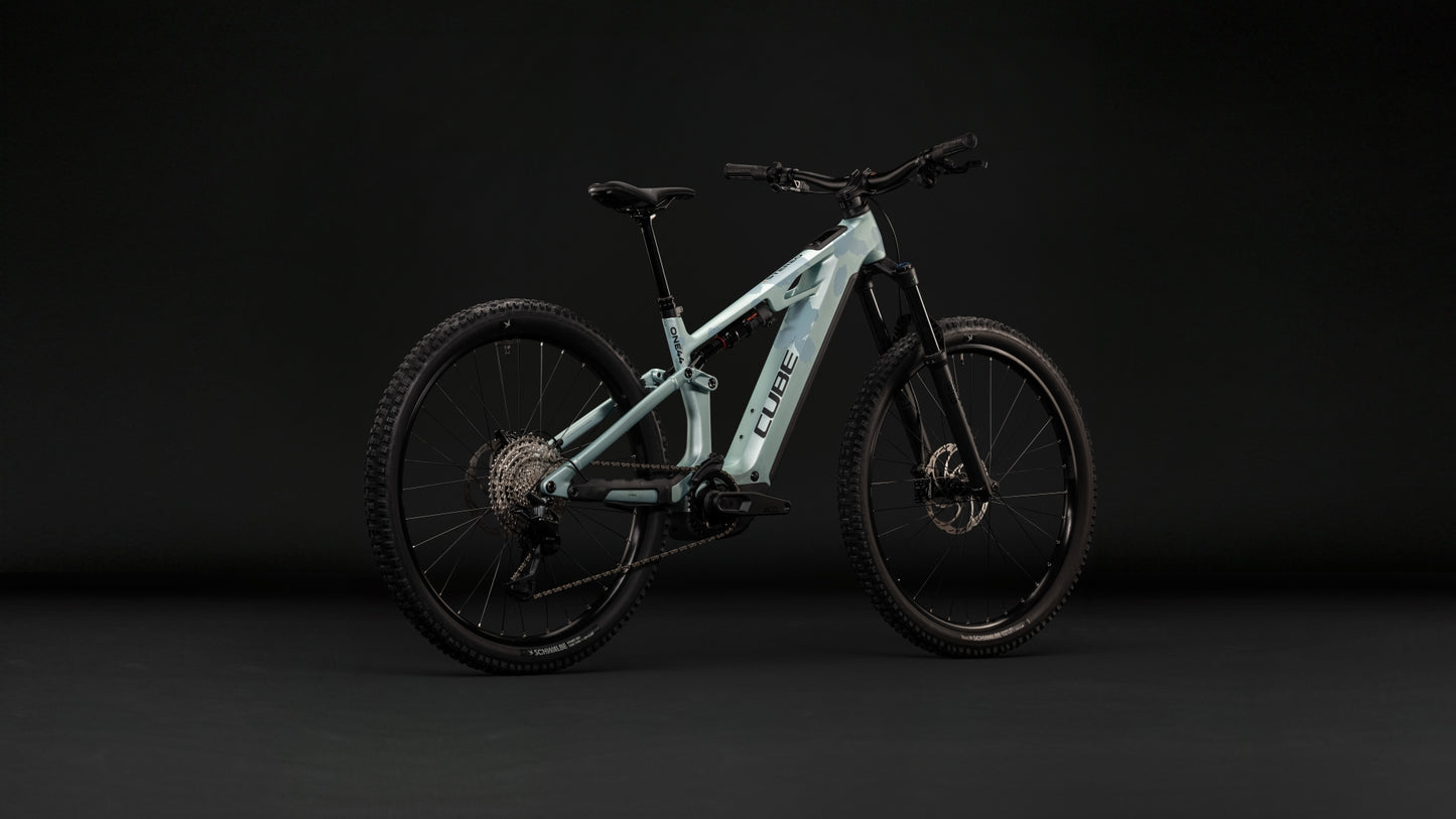 CUBE STEREO HYBRID ONE44 HPC PRO 800 PEARLAQUA´N´BLACK 2027