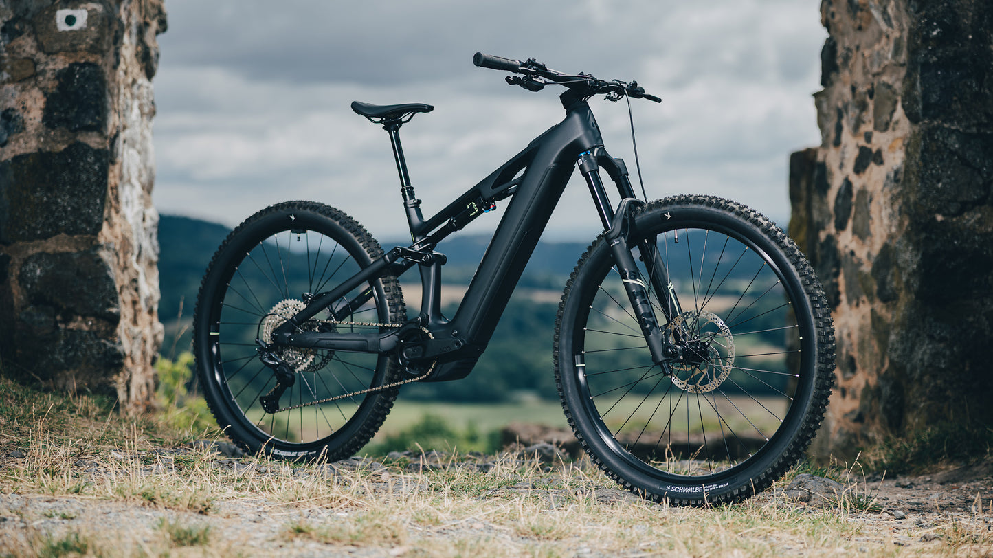 CUBE STEREO HYBRID ONE44 HPC RACE 800 COAL´N´GREEN 2027