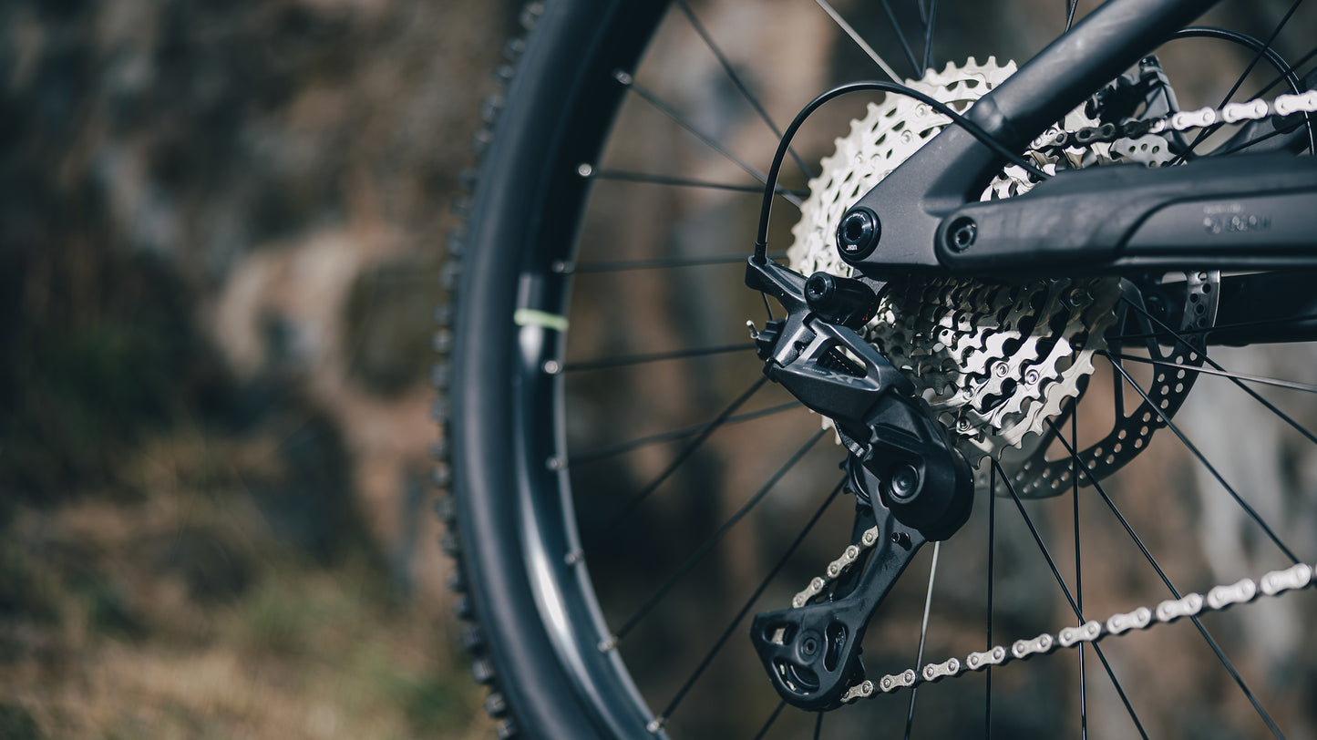 CUBE STEREO HYBRID ONE44 HPC RACE 800 COAL´N´GREEN 2027