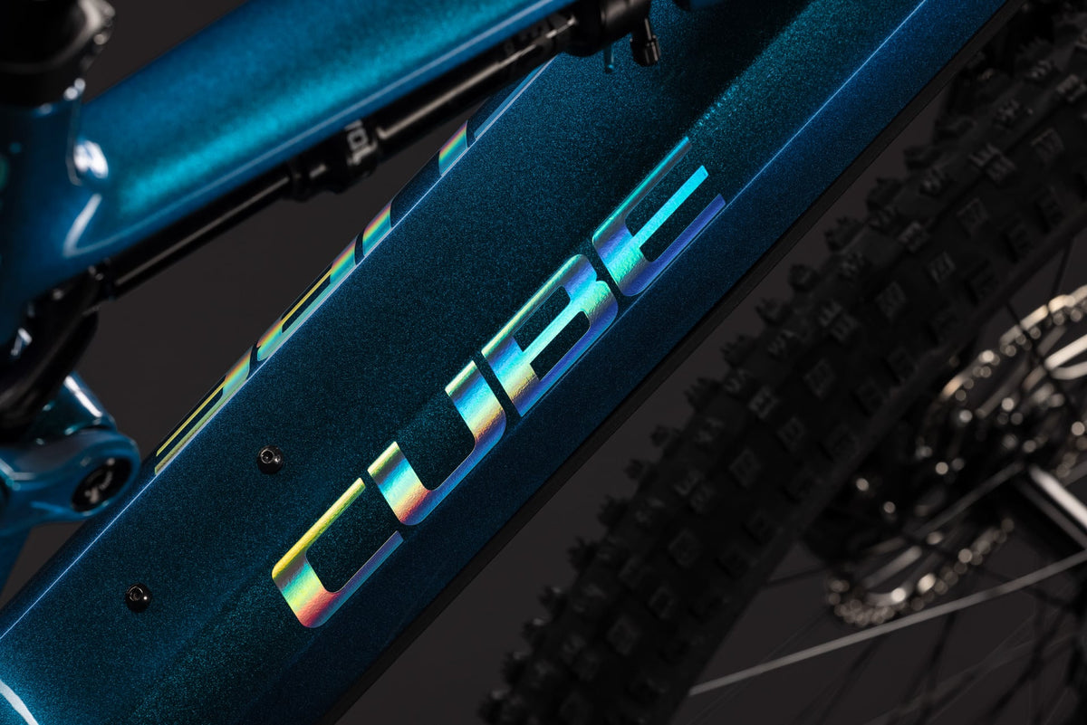 CUBE STEREO HYBRID ONE44 HPC RACE 800 NEBULA´N´PRIZM 2027