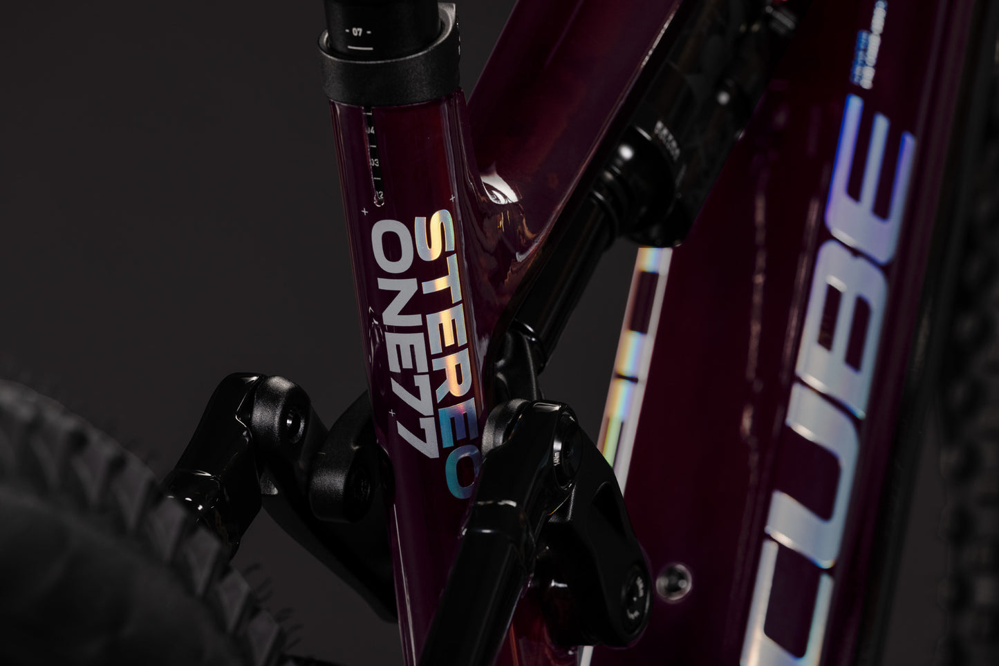 CUBE STEREO HYBRID ONE77 HPC SLX 800 LIQUIDRED´N´BLACK 2027