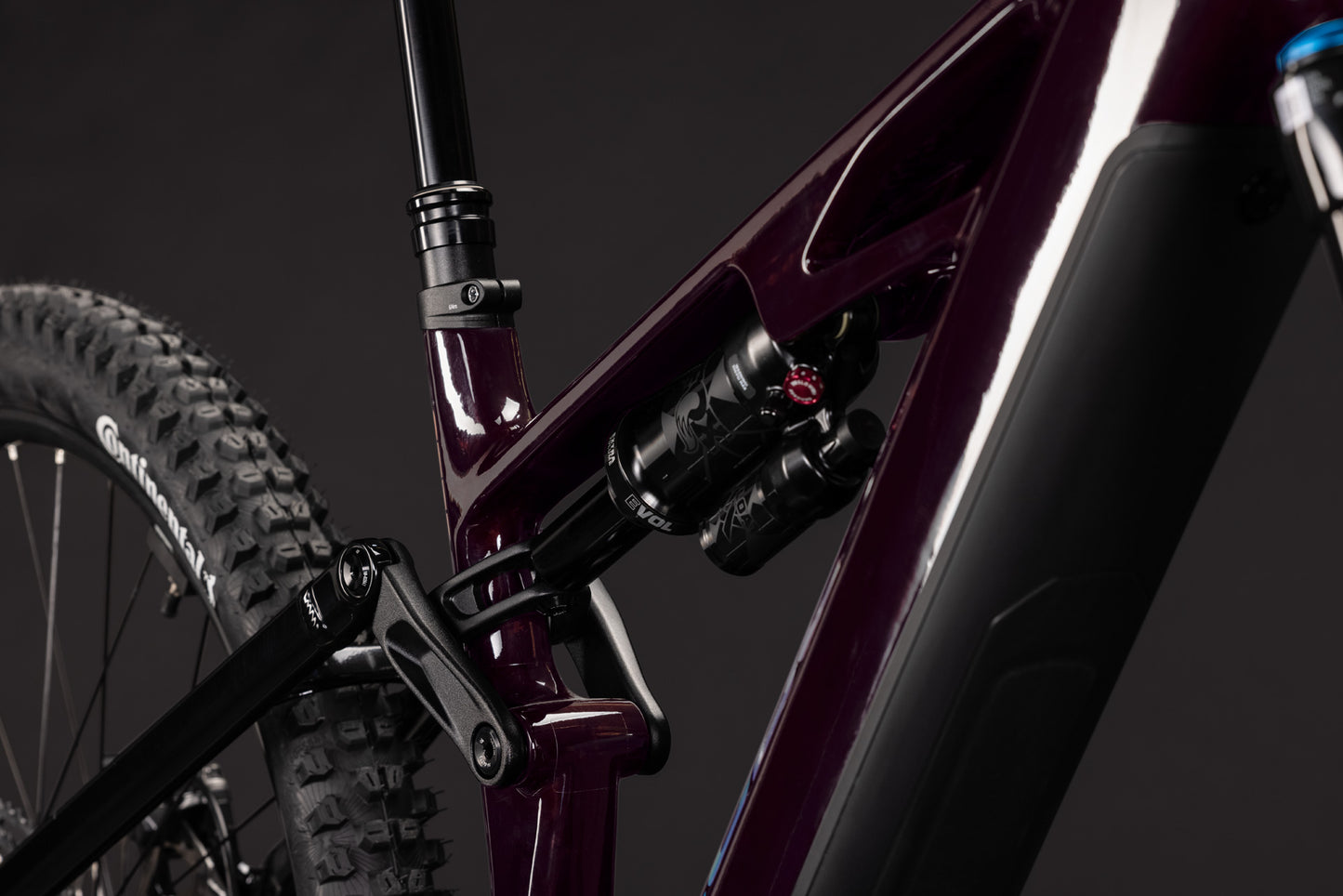 CUBE STEREO HYBRID ONE77 HPC SLX 800 LIQUIDRED´N´BLACK 2027