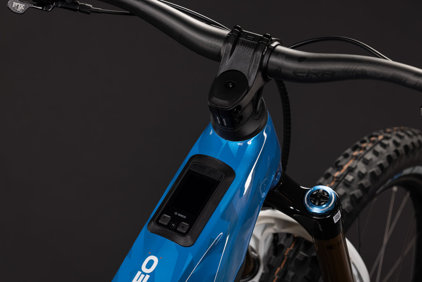CUBE STEREO HYBRID ONE77 HPC AT 800 ACTIONTEAM 2027