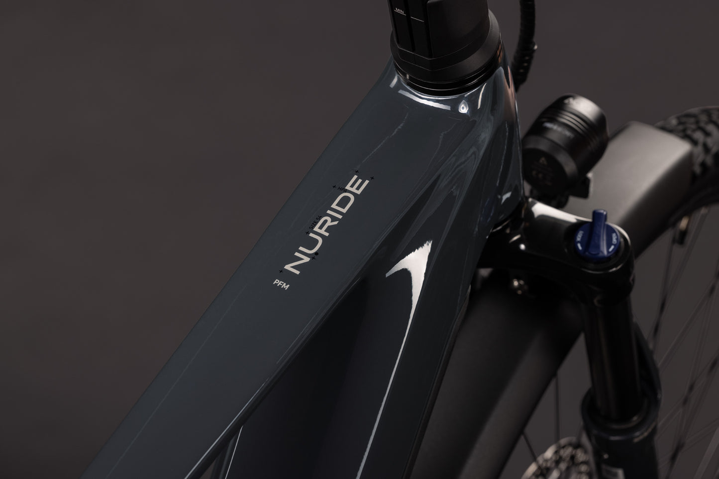 CUBE NURIDE HYBRID PERFORMANCE 720 SHADOWGREY'N'GREY 2027