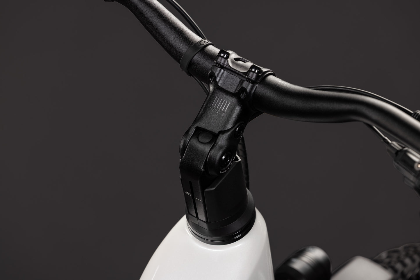 CUBE NURIDE HYBRID PERFORMANCE 720 EASY ENTRY METALLICWHITE'N'GREY 2027