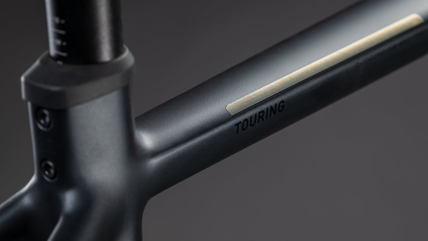 CUBE - TOURING ONE 600 CLASSIC COAL 'N' CHROME 2026