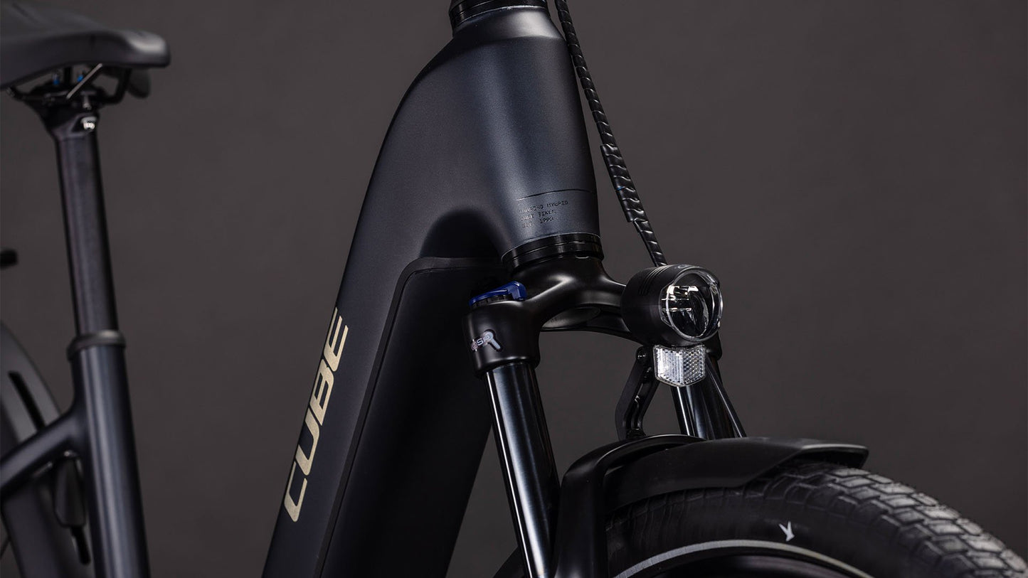 CUBE - TOURING ONE 600 EE COAL 'N' CHROME 2026