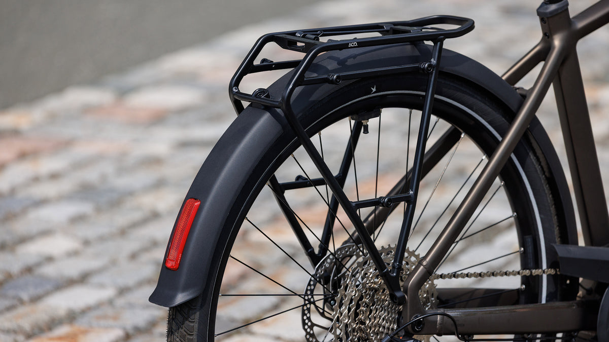 CUBE TOURING HYBRID PRO 800 METALLICUMBRA'N'BLACK 2027