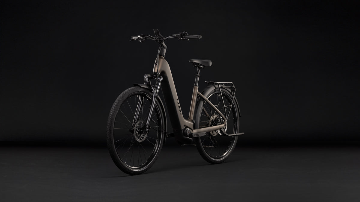 CUBE TOURING HYBRID PRO 800 EASY ENTRY METALLICUMBRA'N'BLACK 2027