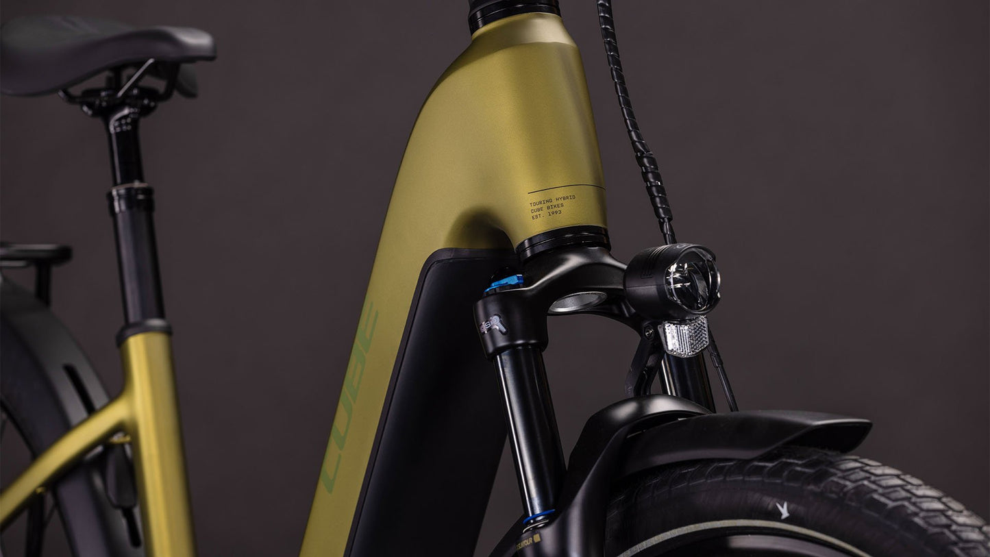 CUBE - TOURING PRO 800 EE GOLDLIME 'N' BLACK 2026
